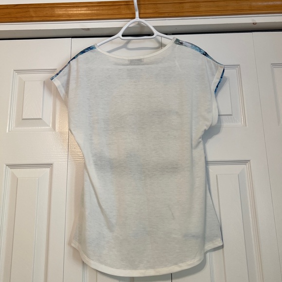 Boho t-shirt with VW Bus NWT - Picture 3 of 3